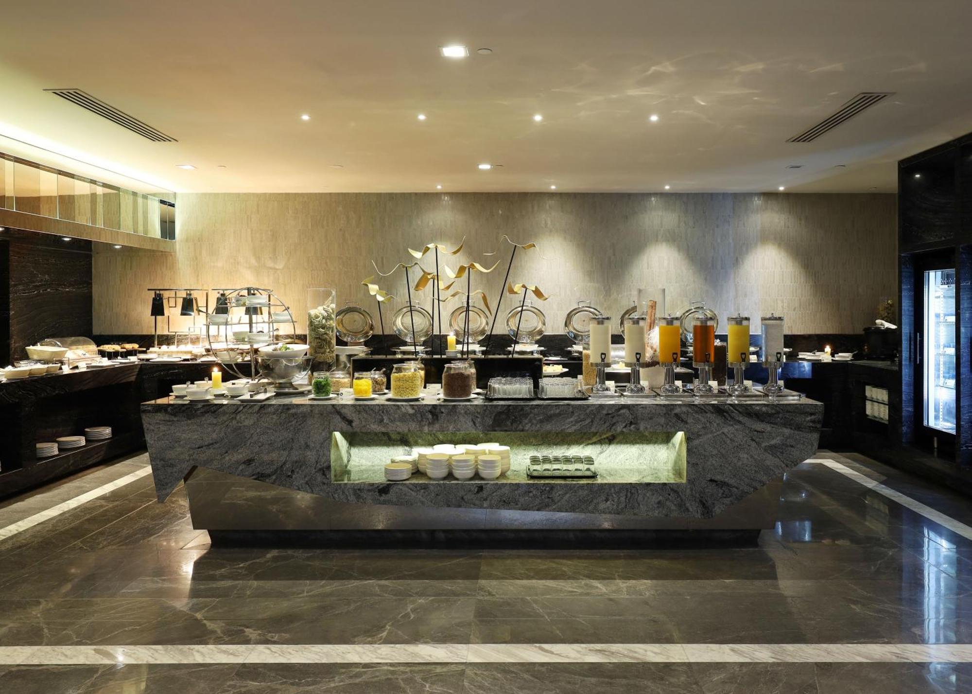Berjaya Times Square Hotel, Kuala Lumpur Extérieur photo